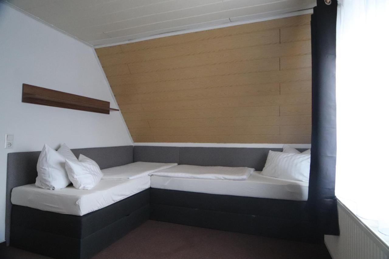 Ruhige Wohnung Mit Terrasse Nur 5 Minuten Zur Mueritz Marienfelde Luaran gambar